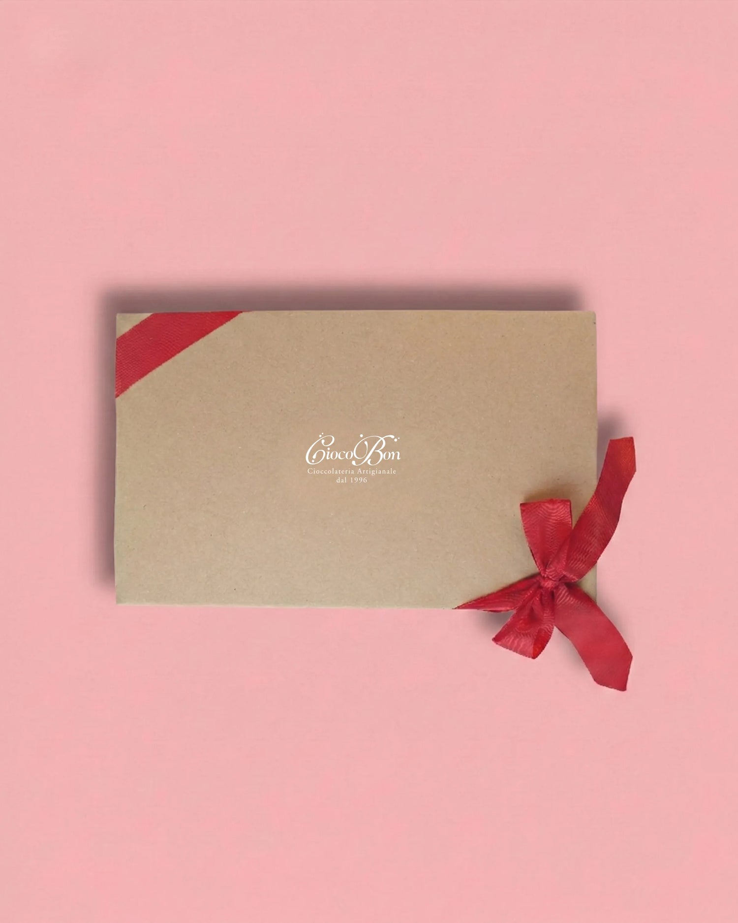 SCATOLA CON PRALINE ARTIGIANALI A FORMA DI CUORE gr.500