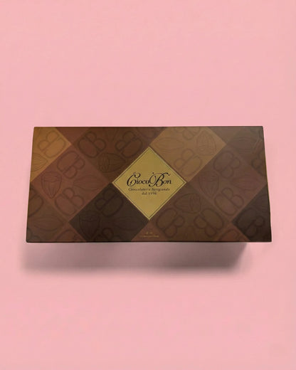 SCATOLA CUORI IO&amp;TE PERSONALIZZABILE 500 GR.