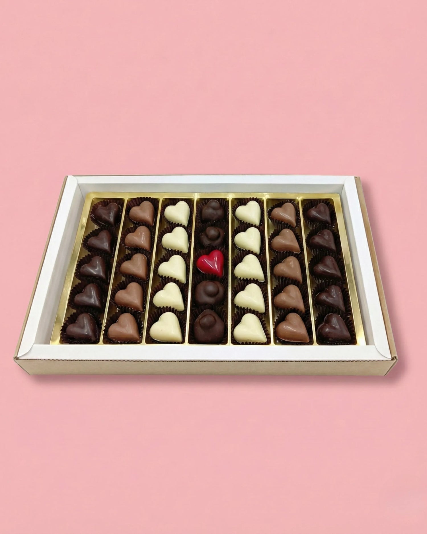 SCATOLA CON PRALINE ARTIGIANALI A FORMA DI CUORE gr.500