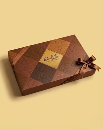 Scatola con cioccolatini assortiti