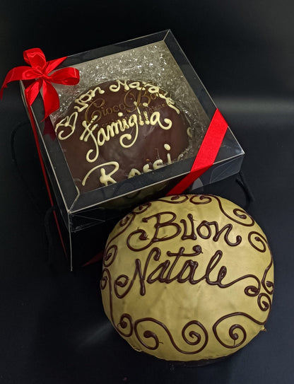 Panettone artigianale con copertura e crema al pistacchio